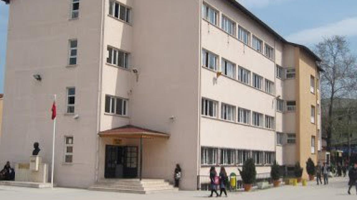 Ergin Ağaç Mesleki ve Teknik Anadolu Lisesi Fotoğrafı
